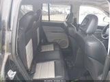 Jeep Compass Limited 1J8FF57WX7D105138 снимка
