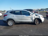 Nissan Rogue Sport S JN1BJ1CP5KW525708 photo