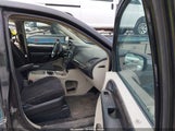 Dodge Grand Caravan Crew 2D4RN5DG2BR662283 снимка