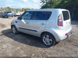 Kia Soul + KNDJT2A21B7724555 снимка