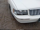 Cadillac Deville Standard 1G6KD54Y0XU764611 снимка