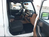 Jeep Wrangler Unlimited Sahara 4X4 1C4HJWEG9HL728287 photo