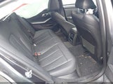 BMW 3 Series 330I xDrive 3MW5R7J03L8B15900 fotografie