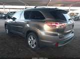 Toyota Highlander Limited Platinum V6 5TDDKRFHXGS317739 photo