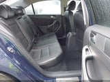 Volkswagen Jetta 1.8T Se 3VWD17AJ4EM303640 photo