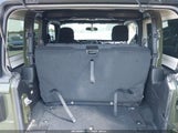 Jeep Wrangler 2-Door Sport 4X4 1C4HJXAG0PW677979 fotografie