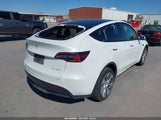 Tesla Model Y Long Range Dual Motor All-Wheel Drive 7SAYGDEE2NF356956 снимка