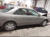 Toyota Camry Le V6 4T1BF22K9YU111471 снимка