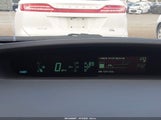 Toyota Prius Two JTDKN3DUXB1432343 снимка