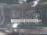 Toyota Corolla Le 5YFBURHEXHP665586 photo