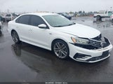 Volkswagen Passat 2.0T R-Line/2.0T S 1VWAA7A37JC021489 fotografie