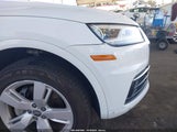 Audi Q5 2.0T Premium/2.0T Tech Premium WA1BNAFY3J2007604 photo