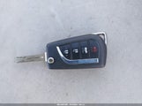 Toyota Camry Le 4T1B11HK0KU692642 photo
