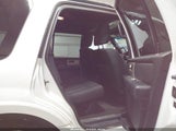 Ford Expedition Xlt 1FMJU1JT1HEA06326 снимка