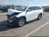 Toyota Highlander Le Plus V6 5TDZKRFHXFS065687 снимка