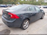 Volvo S60 T5 Premier YV1612TBXF1309990 fotografie