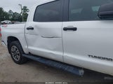 Toyota Tundra Sr5 5.7L V8 5TFDW5F16KX820512 fotografie