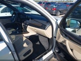 BMW X5 xDrive35I 5UXKR0C53H0V50311 снимка