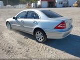 Mercedes-Benz C 240 Luxury 4Matic WDBRF81J85F585120 снимка