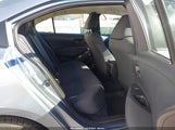 Toyota Corolla Le JTDEPMAE4NJ231259 снимка