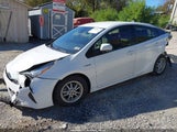 Toyota Prius Two JTDKBRFU5H3552363 fotografie