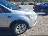 Ford Escape S 1FMCU0F77FUC52945 fotografie