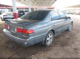 Toyota Camry Le JT2BG22K010592881 снимка