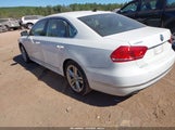 Volkswagen Passat 1.8T Se 1VWBT7A37FC050075 photo