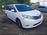 Toyota Sienna Xle V6 5TDYK3DCXBS144318 снимка
