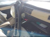 Toyota Corolla Le Plus 5YFBURHE3EP175731 снимка