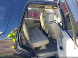 Lincoln Navigator 5LMFU28578LJ15823 снимка