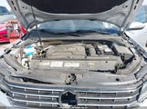Volkswagen Passat 1.8T Se 1VWBT7A39GC008704 photo