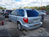 Chrysler Town & Country 1A4GJ45R77B180144 снимка