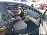 Hyundai Elantra Value Edition 5NPD84LF6LH505808 fotografie
