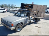 Nissan 720 Cab Chassis JN6ND05H9FW000820 photo