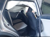 Toyota Rav4 Hybrid Xle JTMRJREVXJD172978 photo