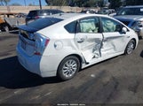 Toyota Prius Plug-In JTDKN3DP2E3052772 снимка