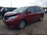 Toyota Sienna Xle V6 8 Passenger 5TDYK3DC0DS282713 fotografie