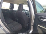 Jeep Cherokee Latitude 1C4PJLCB8GW158488 снимка