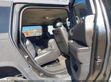 Hummer H2 Suv 5GRGN23868H102928 снимка