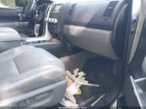 Toyota Tundra Limited 5.7L V8 5TBDV58108S517863 fotografie