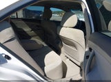 Toyota Camry Le 4T1BE46K17U729942 снимка