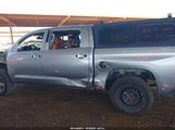Toyota Tundra  5.7L V8 5TFAW5F17HX611632 photo