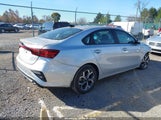 Kia Forte Lxs 3KPF24AD7ME350865 photo