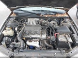 Toyota Camry Le V6 4T1BF22K4VU013492 photo