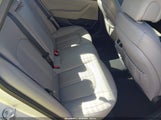 Hyundai Sonata Hybrid Limited KMHE34L1XGA028610 fotografie