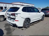 BMW X5 xDrive40I 5UXCR6C08P9P30955 photo