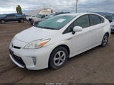 Toyota Prius Three JTDKN3DU4D5569399 снимка