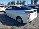 Toyota Prius Two JTDKBRFU9H3051850 снимка
