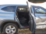 Toyota Highlander Hybrid Le 5TDBBRCH1RS143039 fotografie